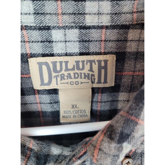 Duluth Trading Company Men's Plaid Flannel Shirt Black Gray Orange Size XL - Picture 4 of 8